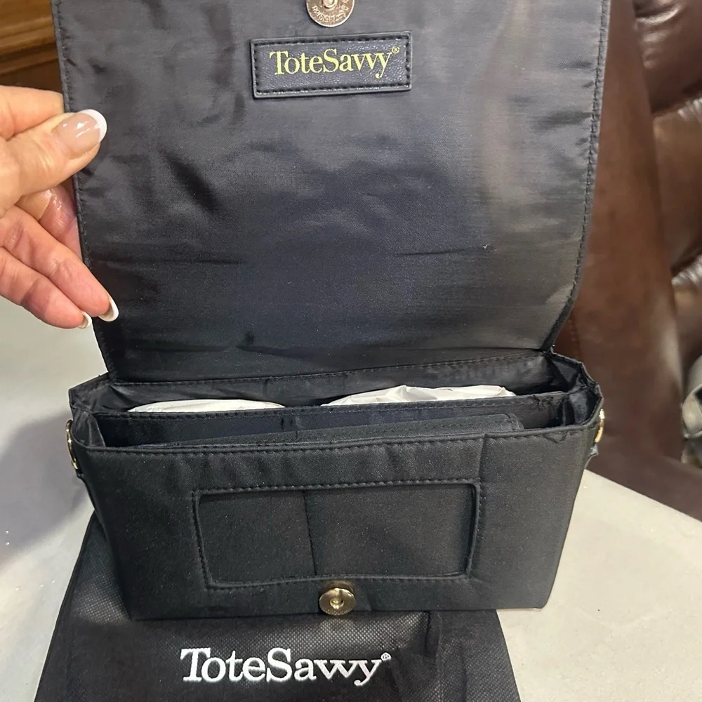 NEW ToteSavvy Black Baby Change Kit Organizer - Compact On-the-Go Diaper Pouch